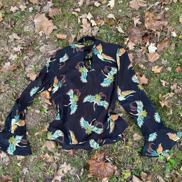 Pretty Lily white blouse size L - Picture 5 of 6